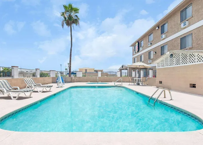 Super 8 By Wyndham Havasu Hotel Lake Havasu City