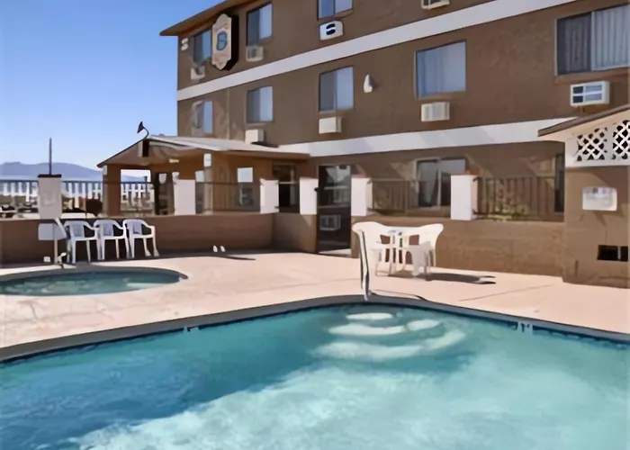 Super 8 By Wyndham Havasu Hotel 2*