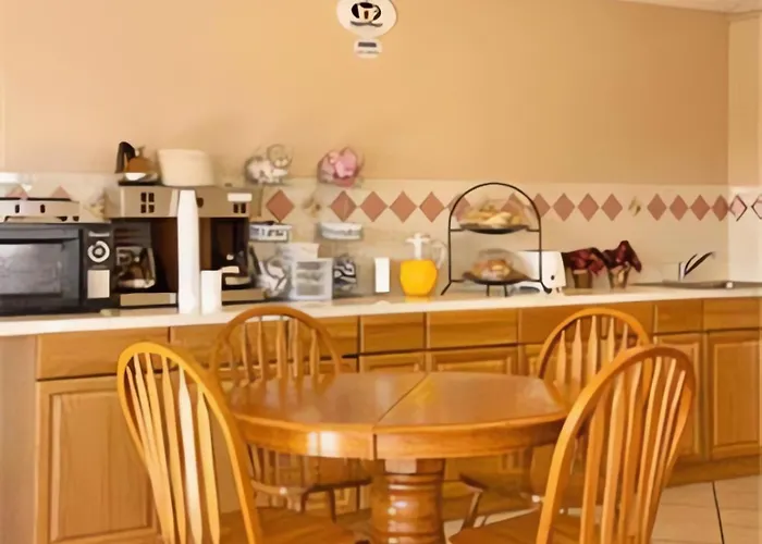 Super 8 By Wyndham Havasu
